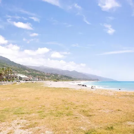 公寓 Lovely In Marina