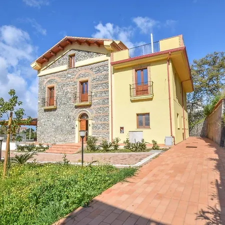 Lovely In Marina Apartamento