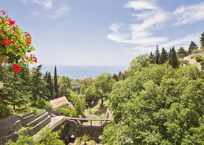 Lovely In Marina Longobardi